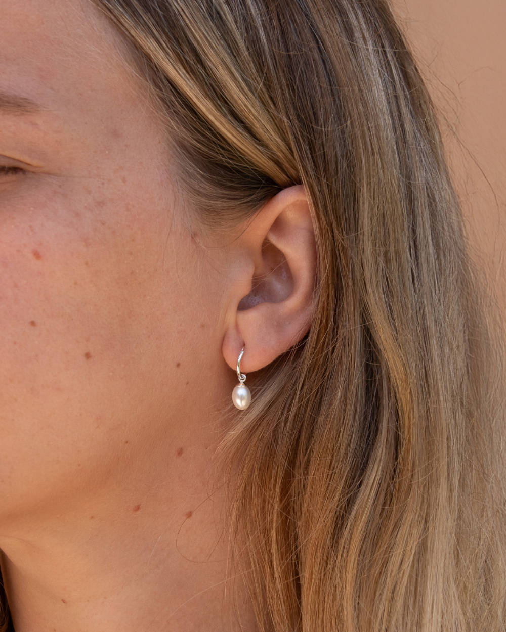 Argollas con Perlita