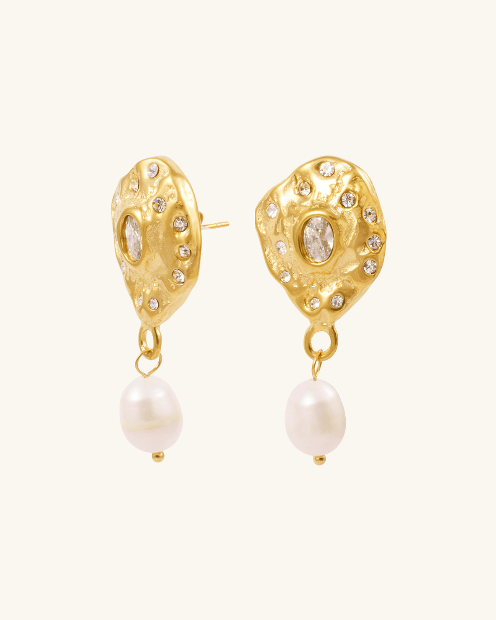 Aros Martillados con Perla y Circones de Acero Bañado en Oro