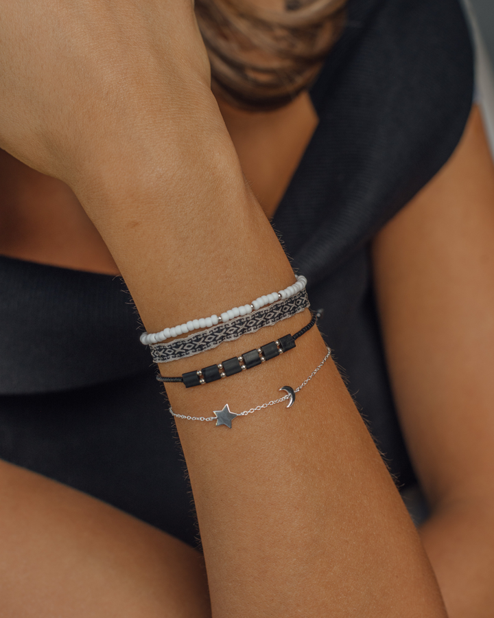 Pulsera Candy Blanca con Mostacillas de Plata