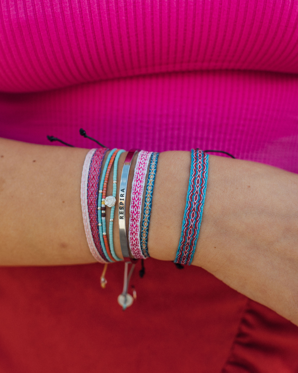 Pulsera Celeste con Mostacillas de Plata