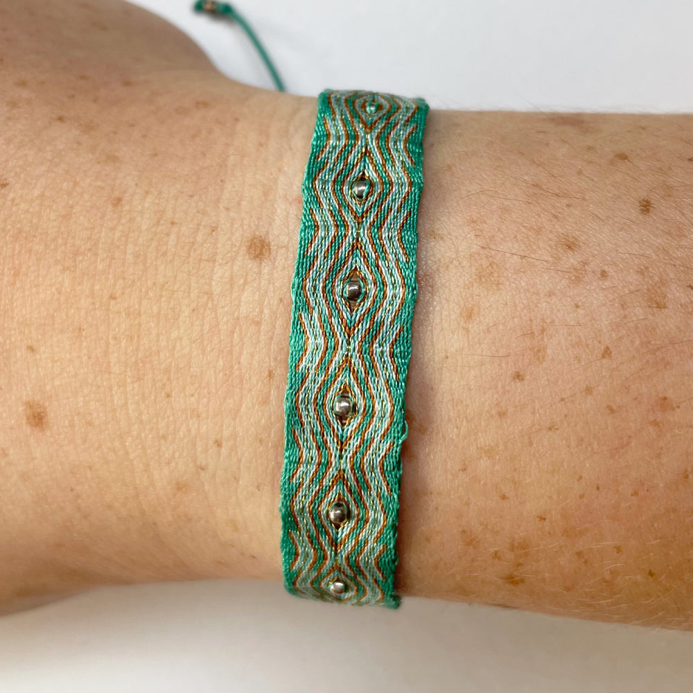 SAMPLE SALE - Pulsera Ancha Pelotitas