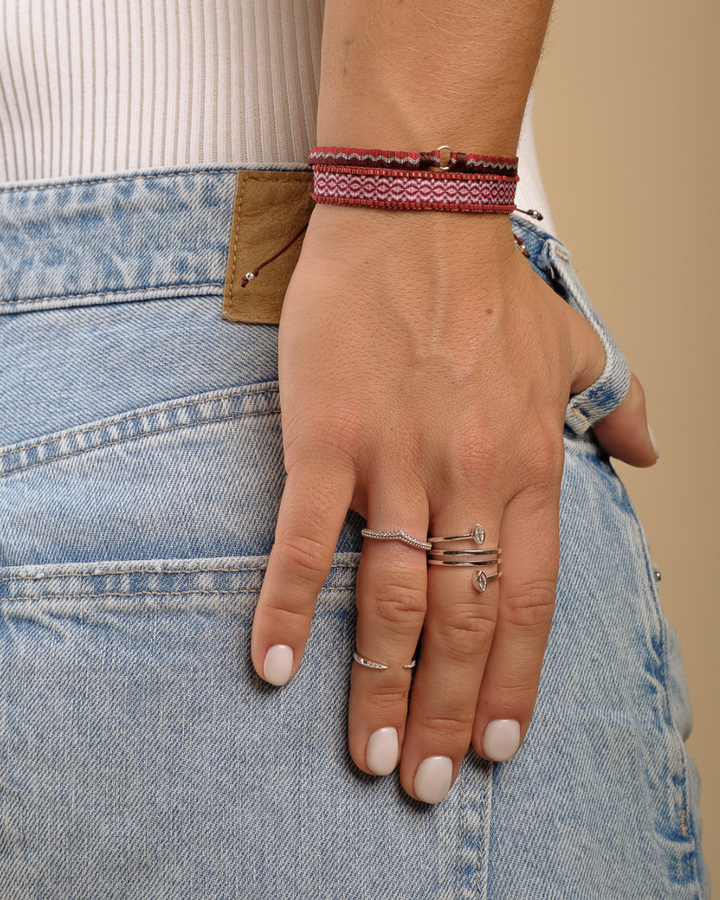 Anillo V Doble con Circones