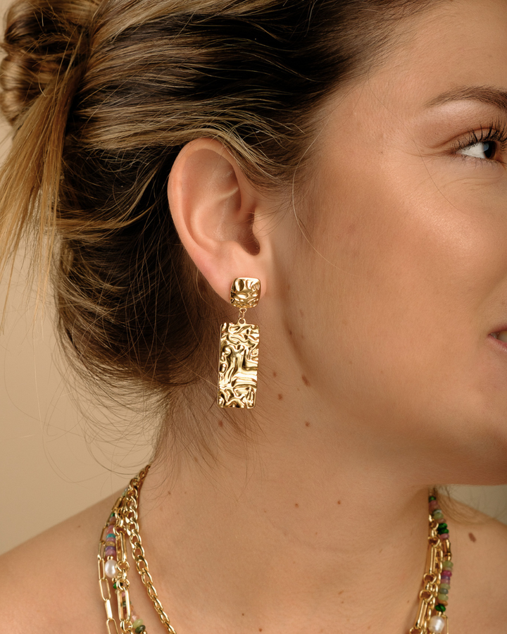 Aros Placas Martilladas de Acero Bañado en Oro