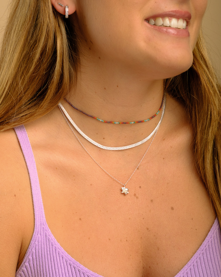 Choker Aki con Mostacillas de Plata