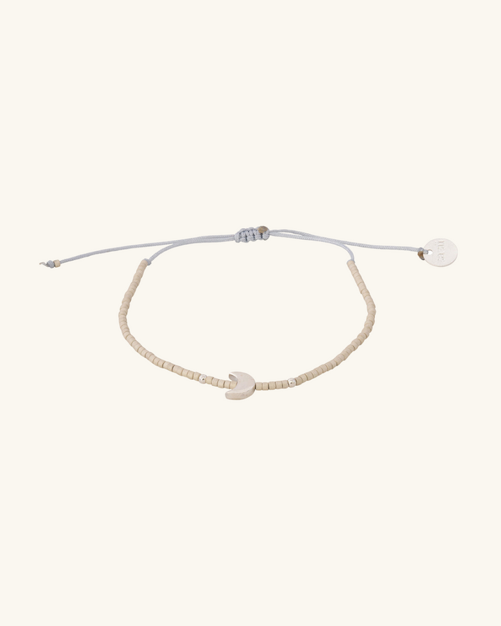 Pulsera Marfil con Luna y Mostacillas de Plata