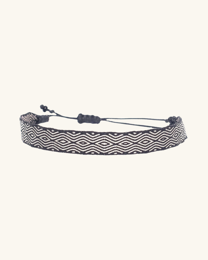 Pulsera Telar Extra Ancha Diseño Blanco y Negro