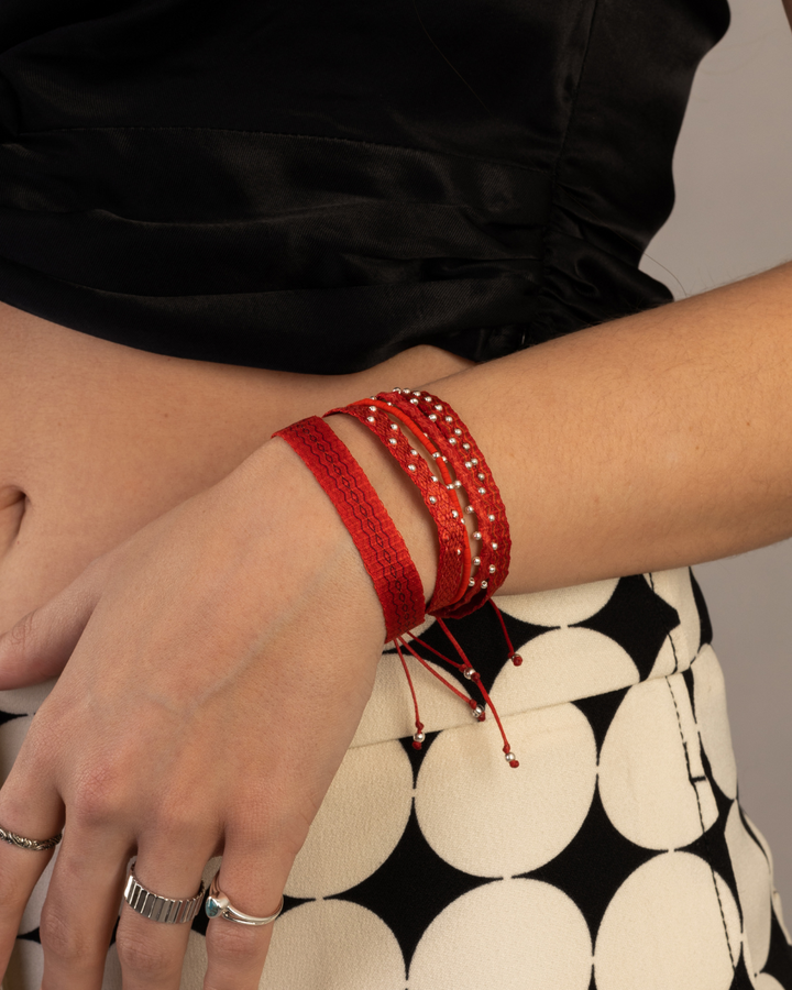 Pulsera Telar Extra Ancha Roja y Negro