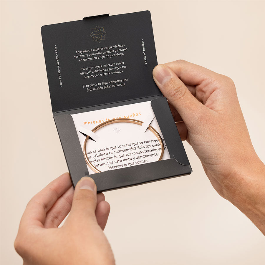 Pulsera Fina de Acero Negro Puedes Con Todo